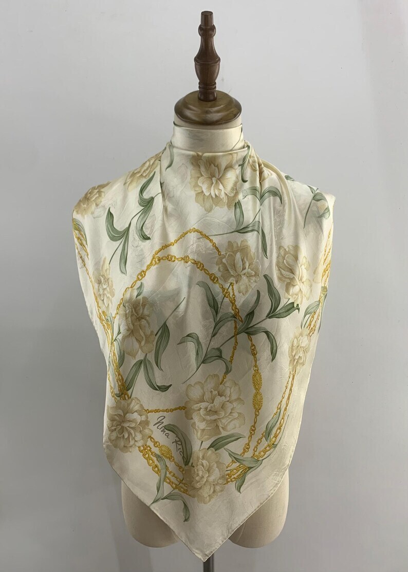 NINA RICCI シルク スカーフ