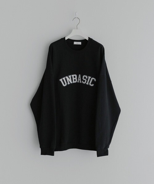remer loose UNBASIC logo over sweat
