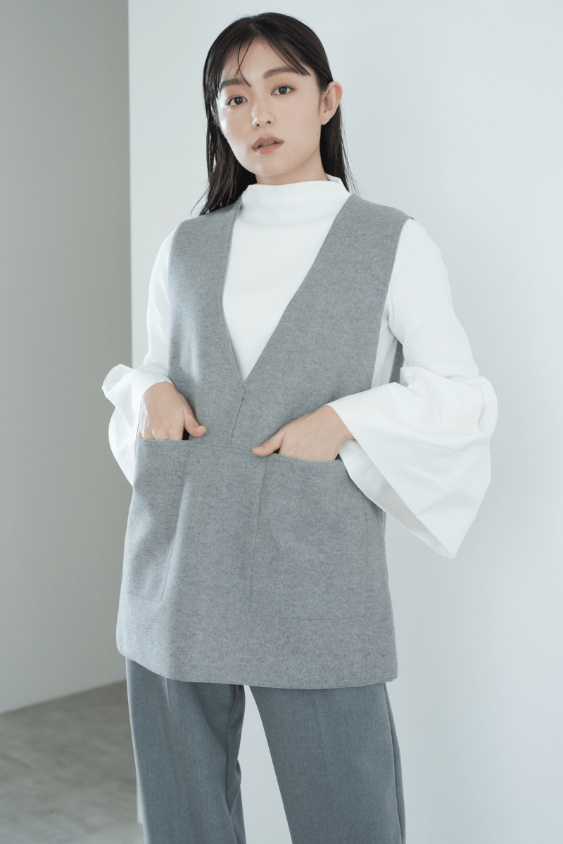 maison de Dolce. ウォッシュWニットベスト【gray】