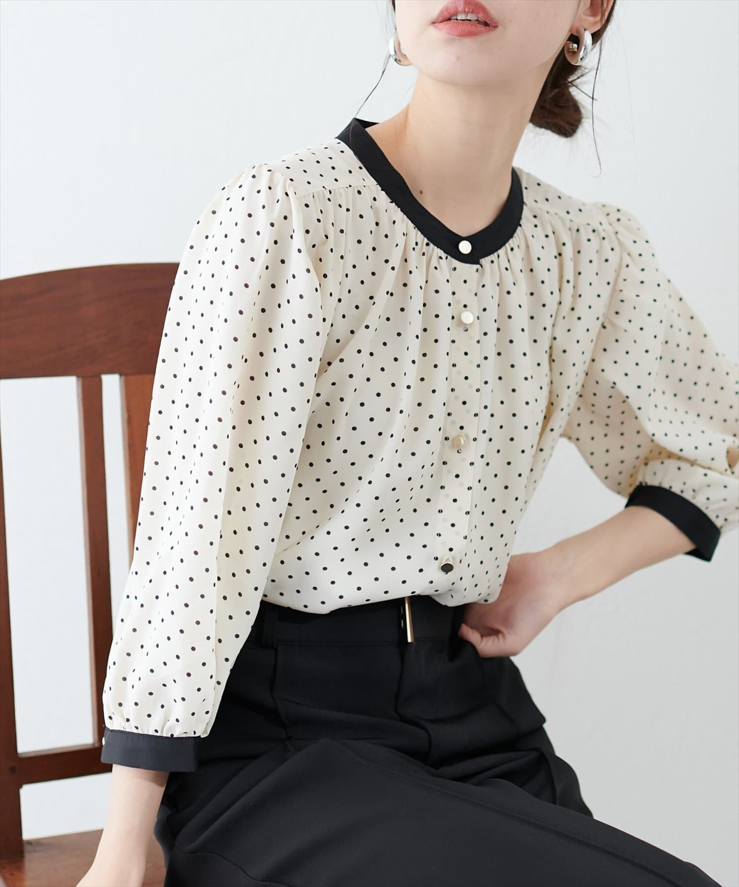 natural couture とろみサテン7分袖ブラウス