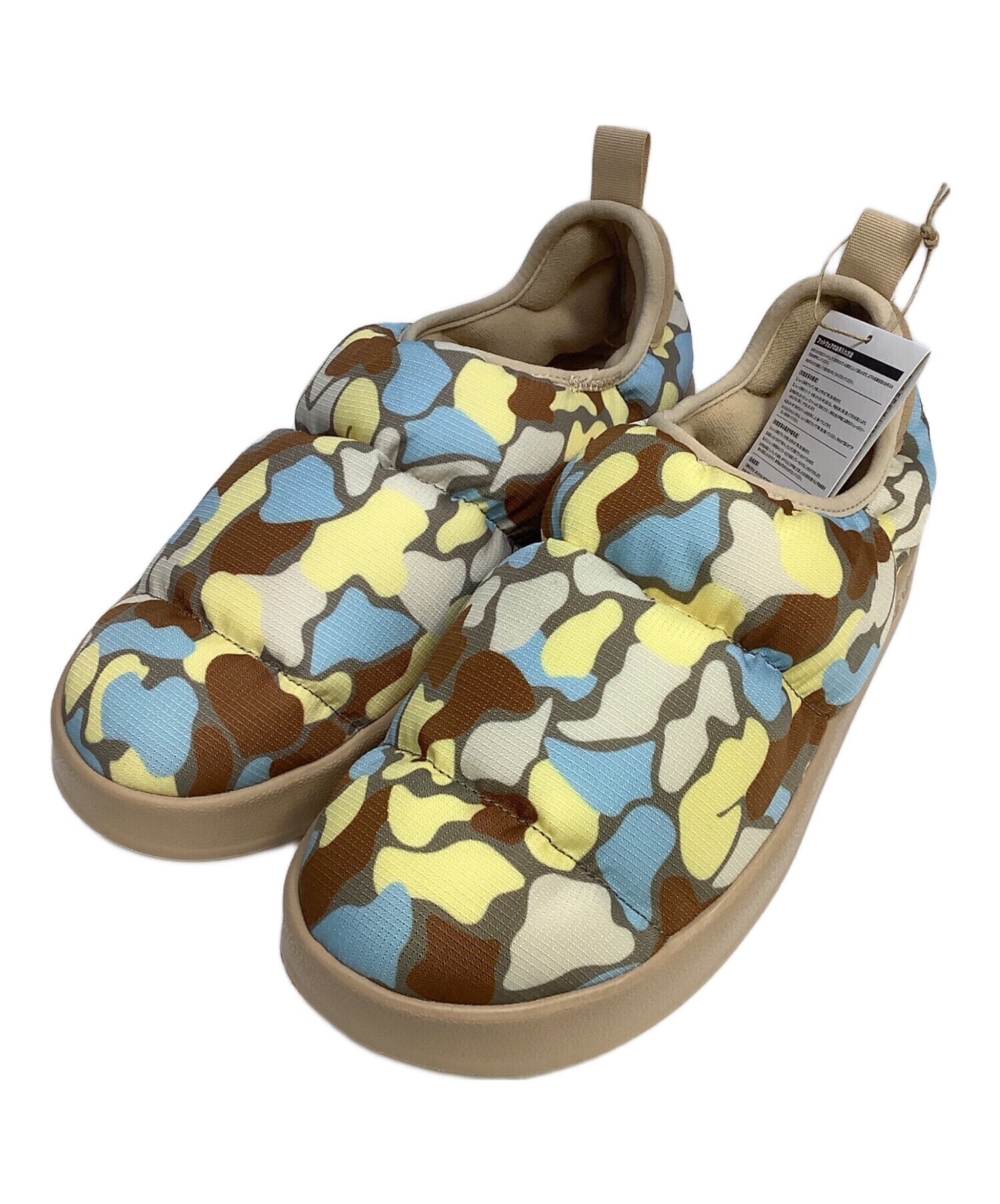 adidas スニーカー