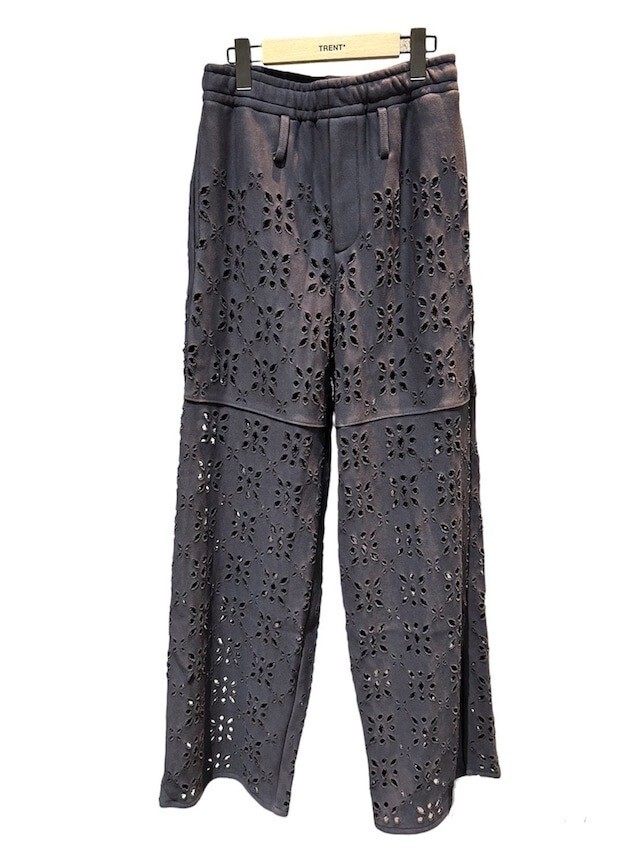 MASU FLOWER HOLE SWEAT PANTS