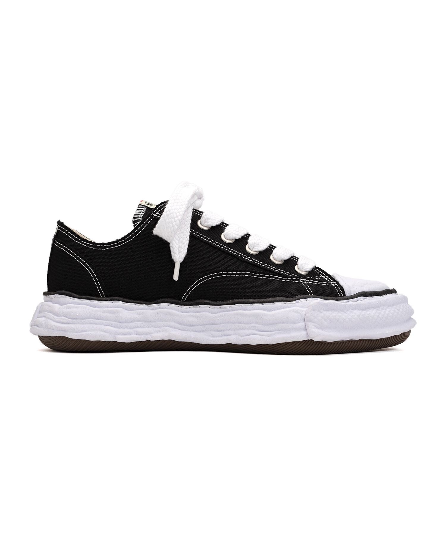 Maison MIHARA YASUHIRO "PETERSON23" OG Sole Canvas Low-top Sneaker