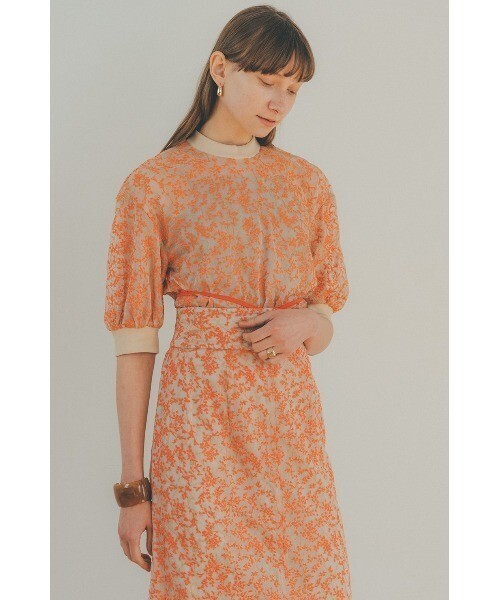 CLANE FLORET EMBROIDERY COMPACT TOPS