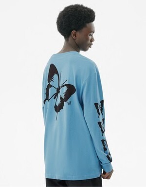 Bershka バタフライプリント ロングスリーブ Ｔシャツ