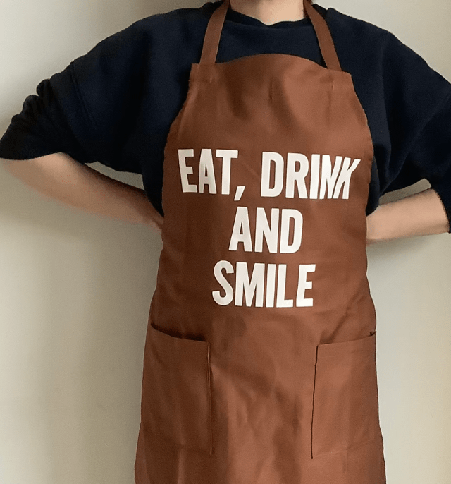 DRESSSEN WPABNL15 DAY USE W POCKET “EAT,DRINK AND SMILE