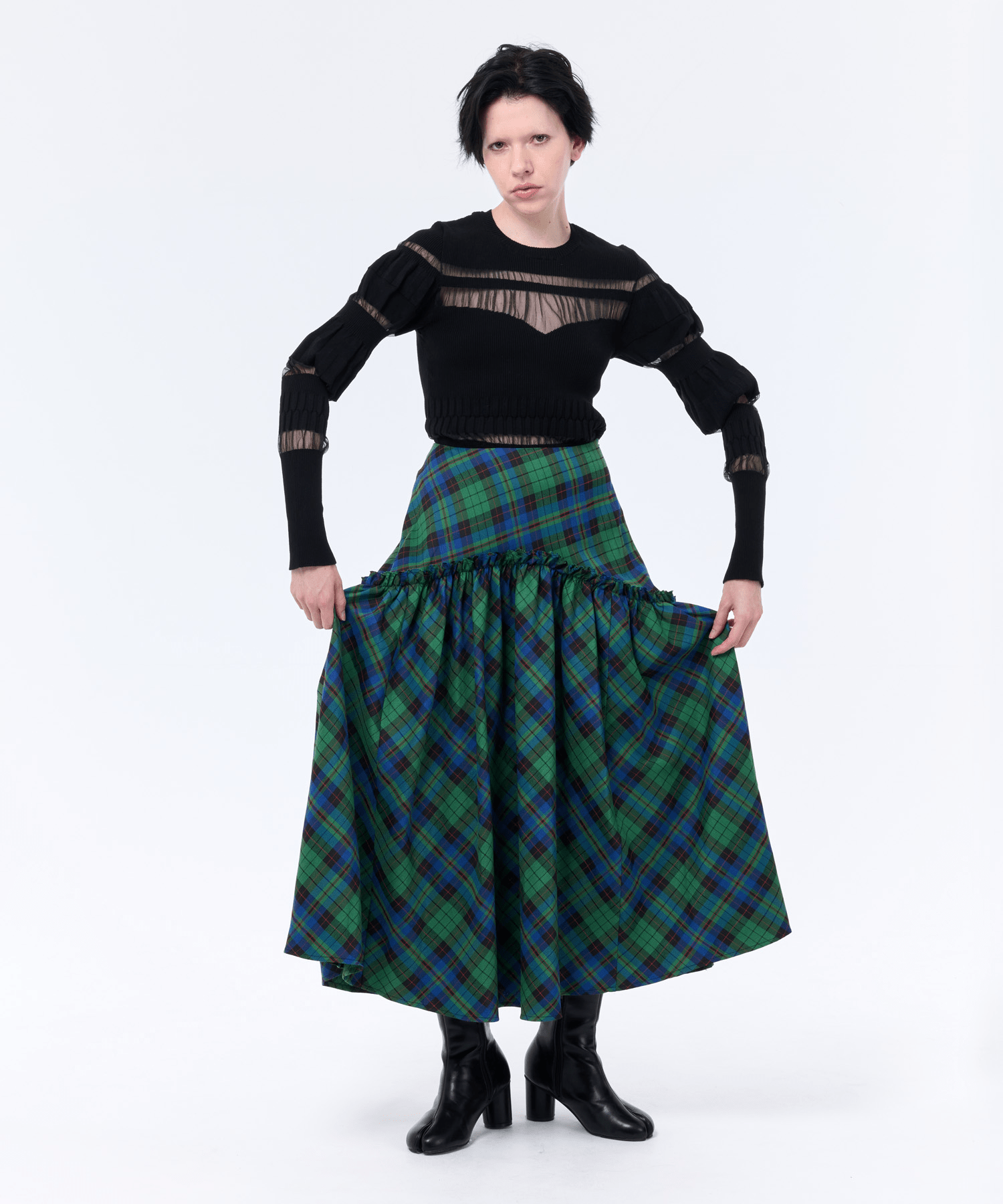 LAEMUSE CHECK FLARE SKIRT