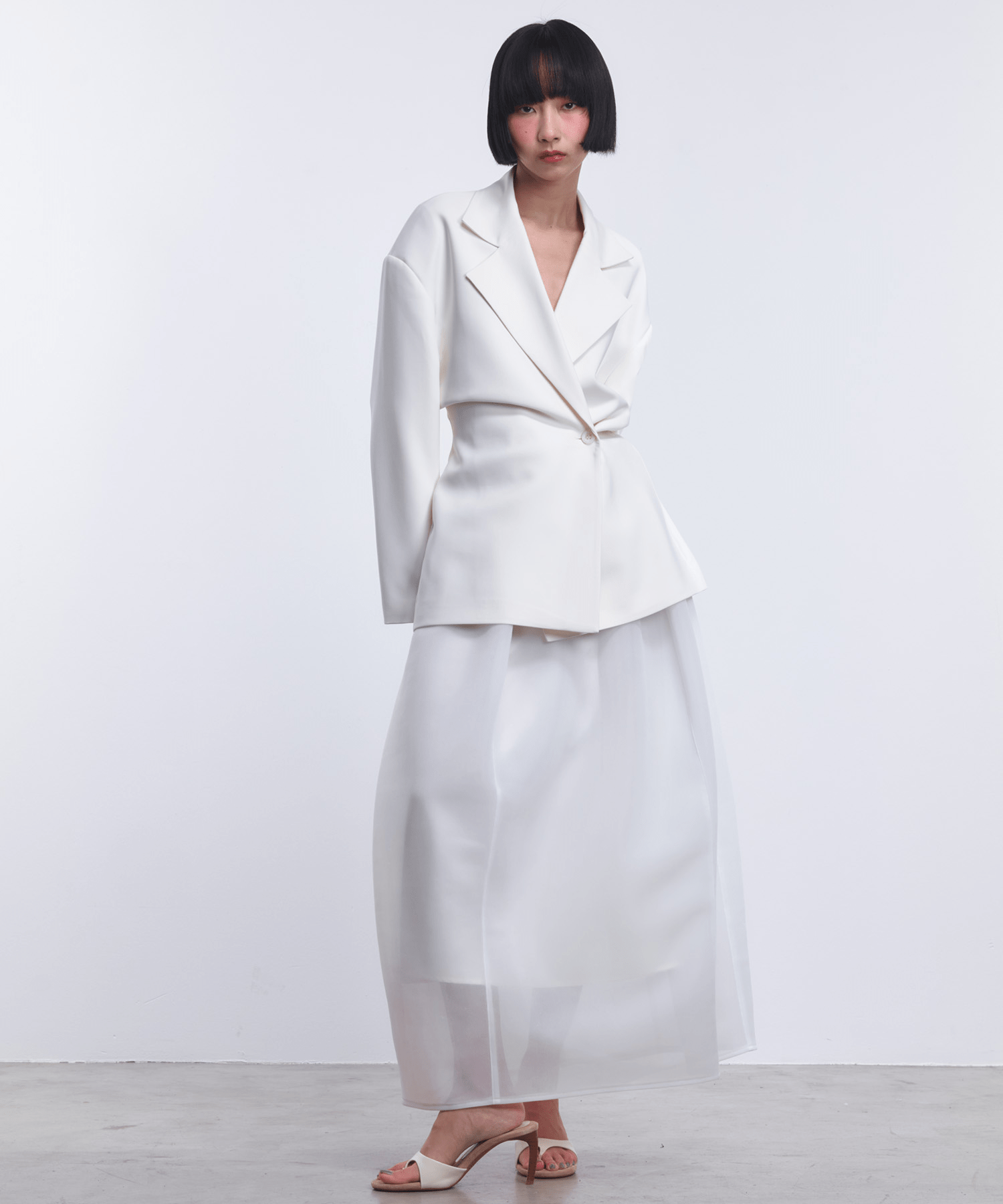 LAEMUSE ROUNDED SHEER SKIRT