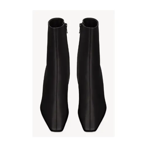SAINT LAURENT ジル ブーティー(参考まで)