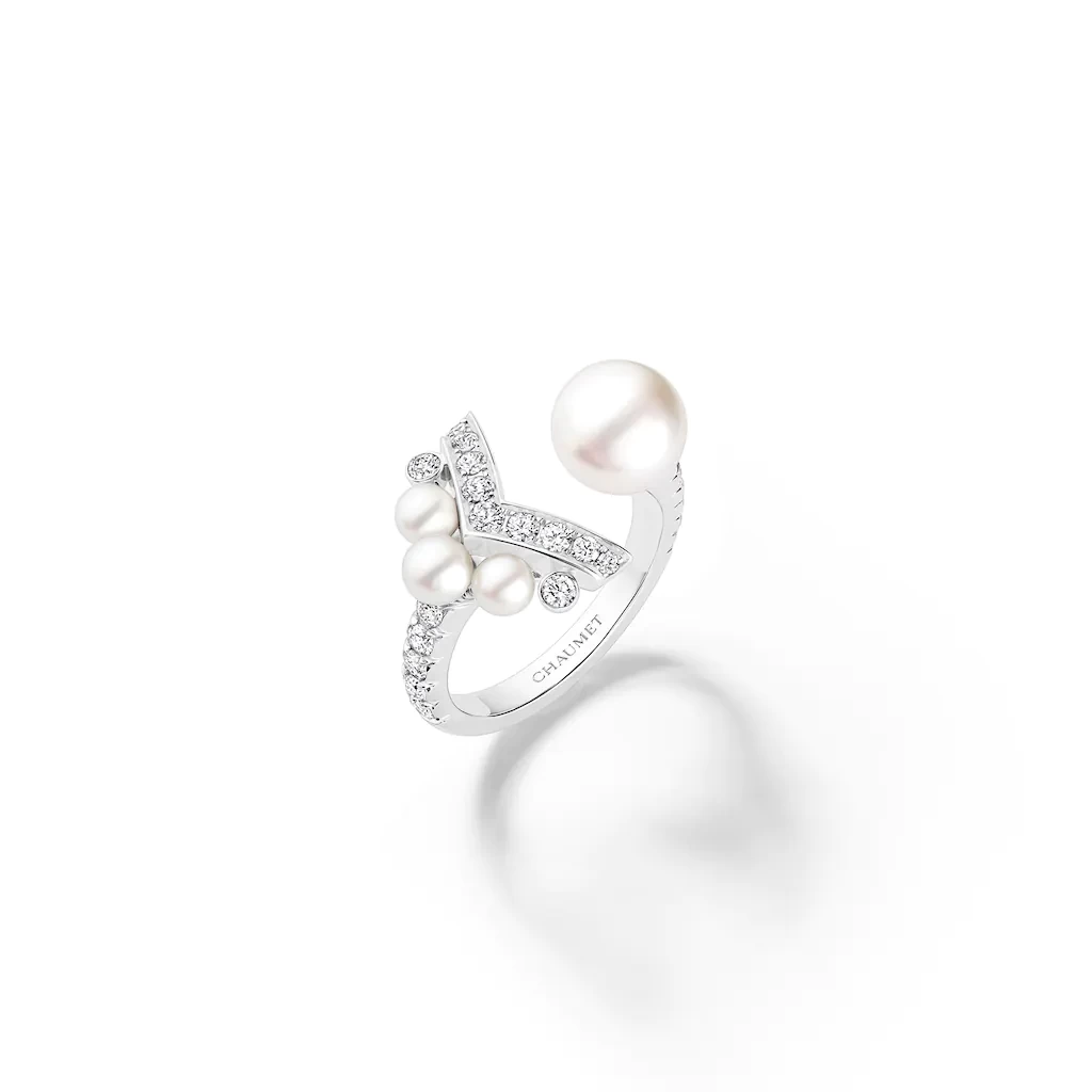 CHAUMET 「ジョゼフィーヌ」コレクション エグレット リング