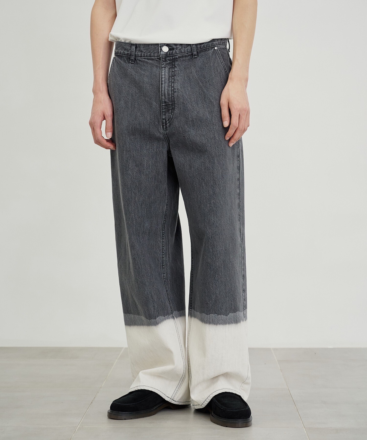PUBLIC TOKYO PUBLIC DENIM ハイブリーチグラデーションデニムパンツ