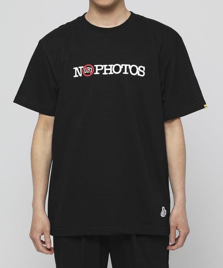 FR2 NO PHOTOS TEE