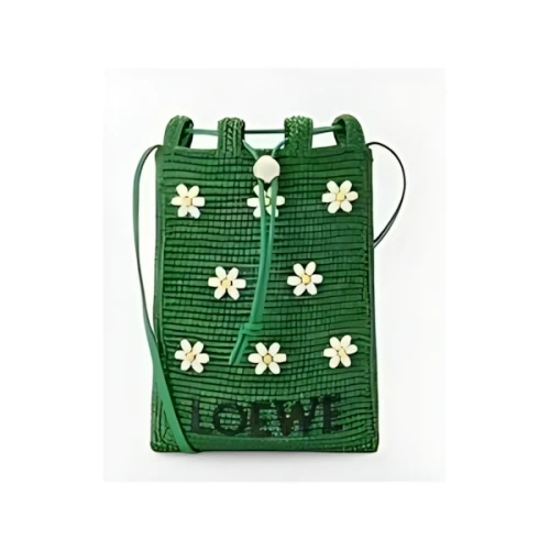 LOEWE ドローストリング ポケット