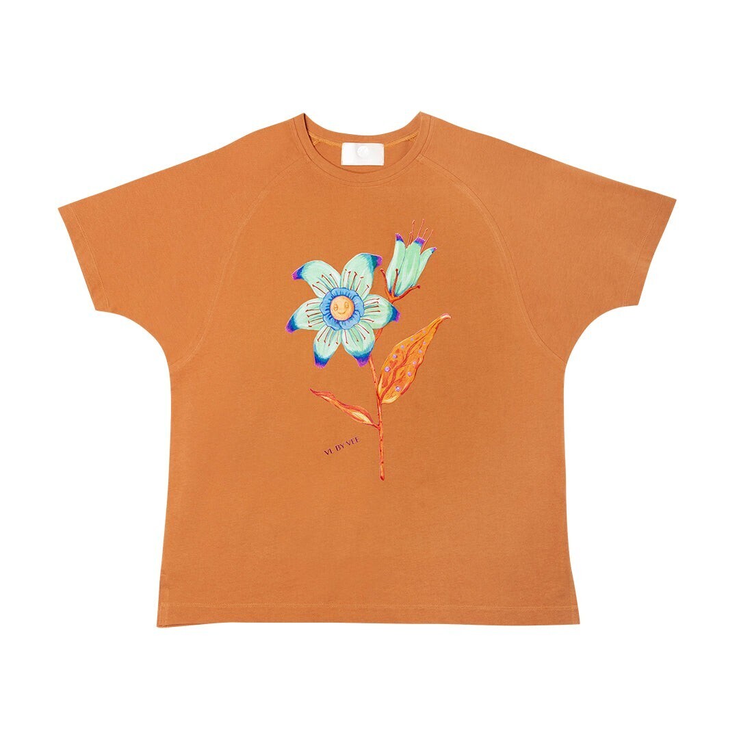 VL BY VEE Mythical Flower Oversize Tshirt