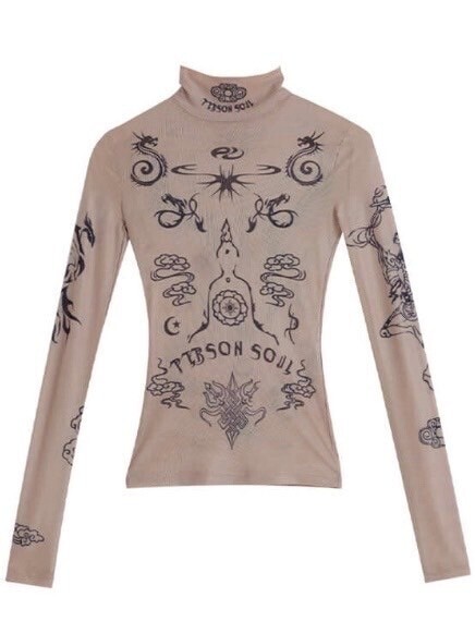 PERSONSOUL Desert Totem-Inspired Skin Highneck Top