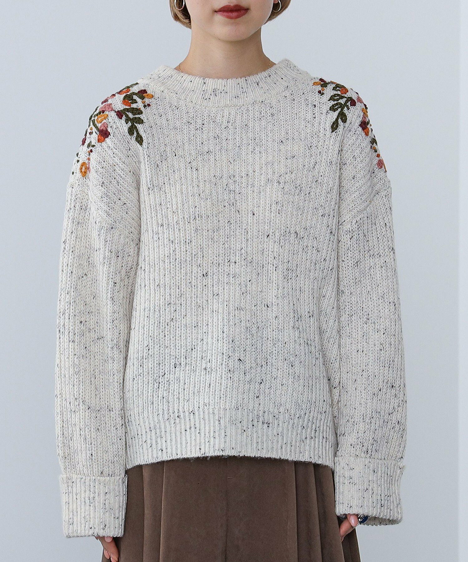 BEAMS HEART ハンド刺繍 ニットプルオーバー 24AW カラー