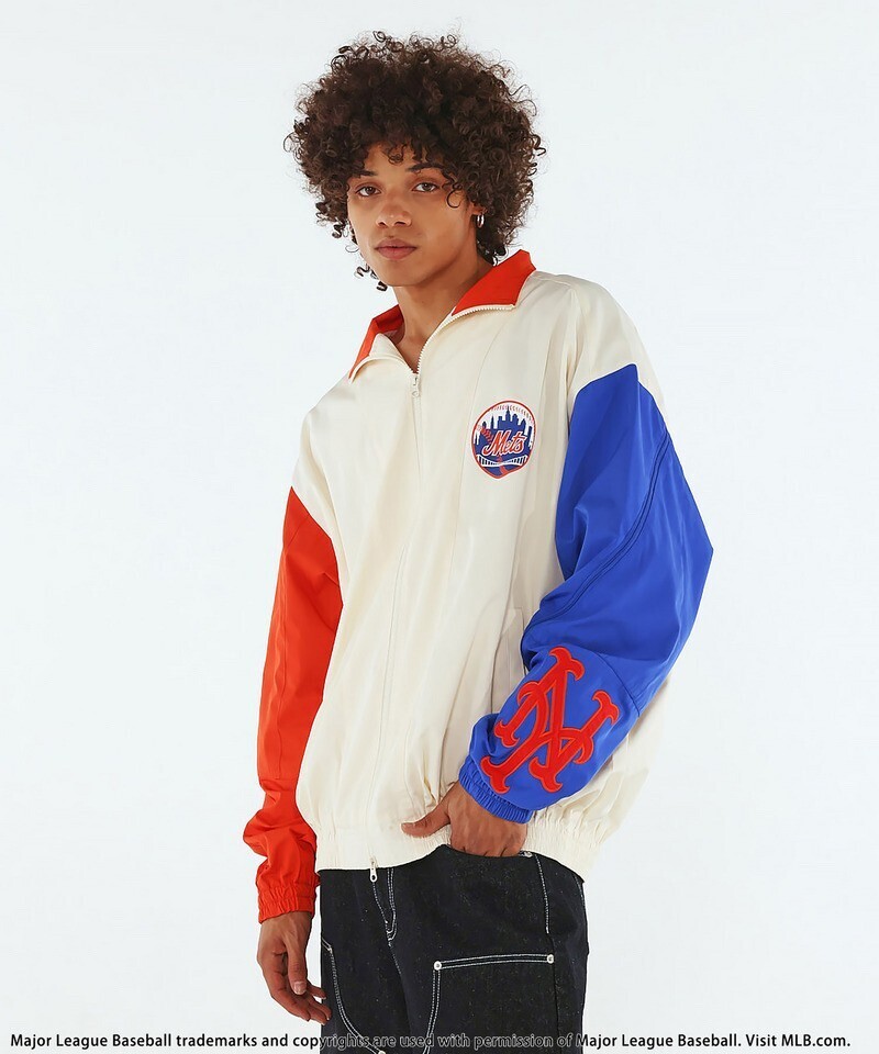 BACK TO THE FIELD 【MLB】Field Panel blouson