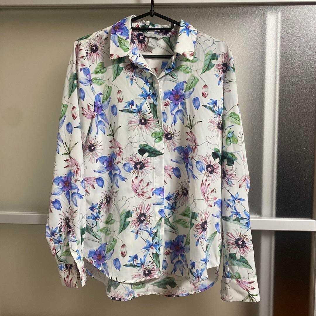H&M 花柄 長袖シャツ