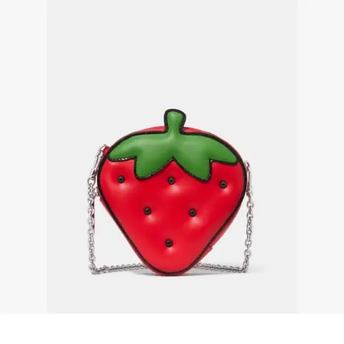 kate spade ハローキティ X KSNY 3D ストロベリー ミニ クロスボディ