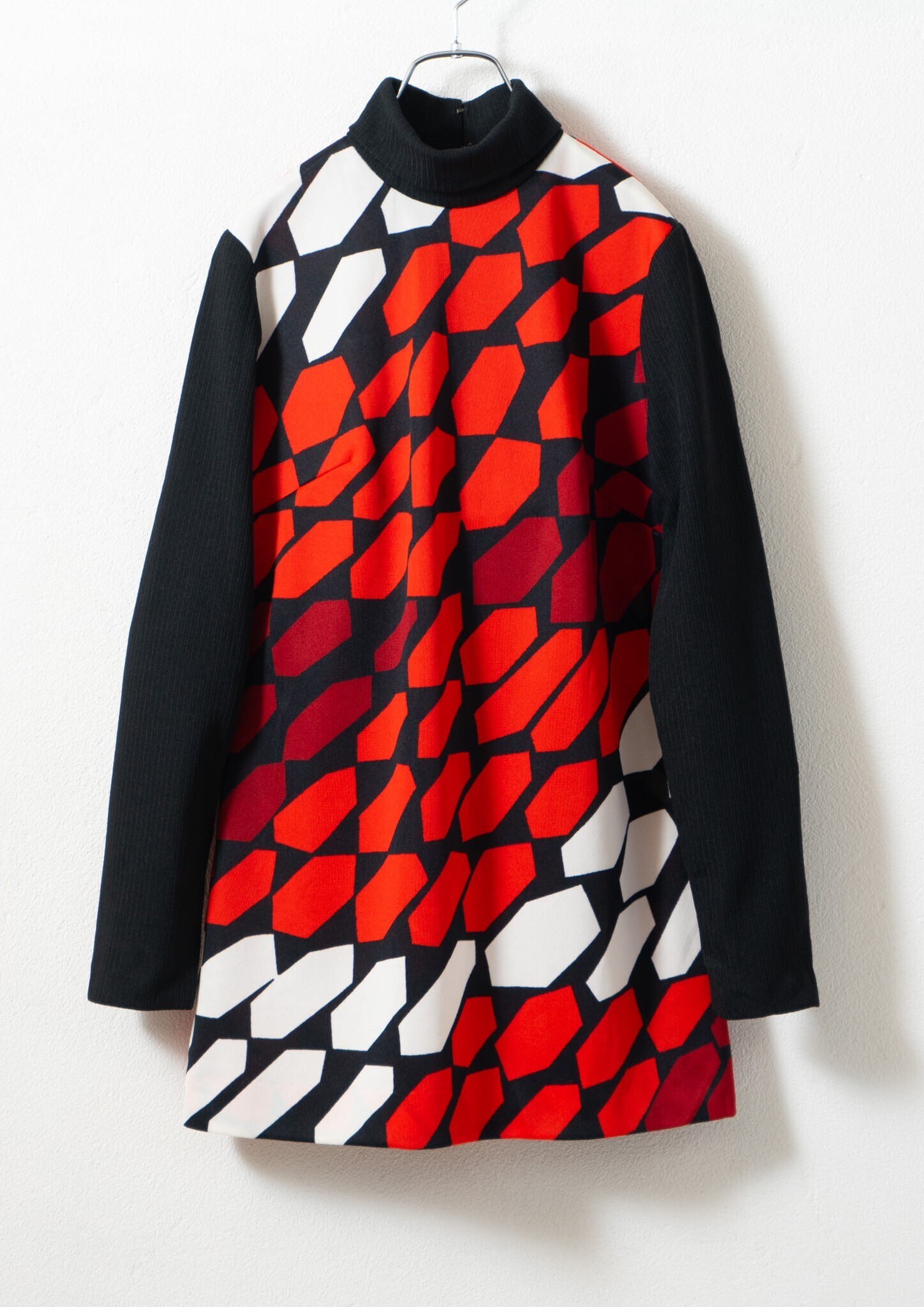 vintage 60's~70's Red×White Unique Pattern Mini Dresss