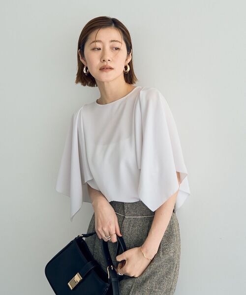 YECCA VECCA ハンカチヘムスリーブブラウス