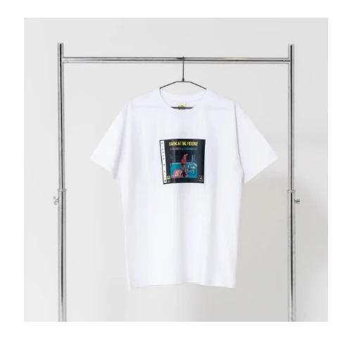 Bark at the Moon Game-sampling-tee