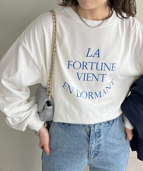 Discoat アーチロゴビッグTシャツ