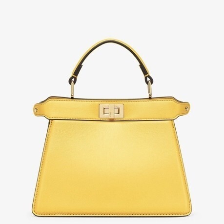 FENDI ピーカブーアイシーユー プチ