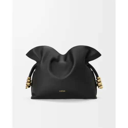 LOEWE コイル フラメンコクラッチ ミディアム（ナパカーフ）