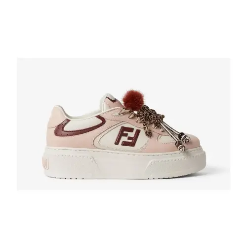 FENDI フェンディ マッチ