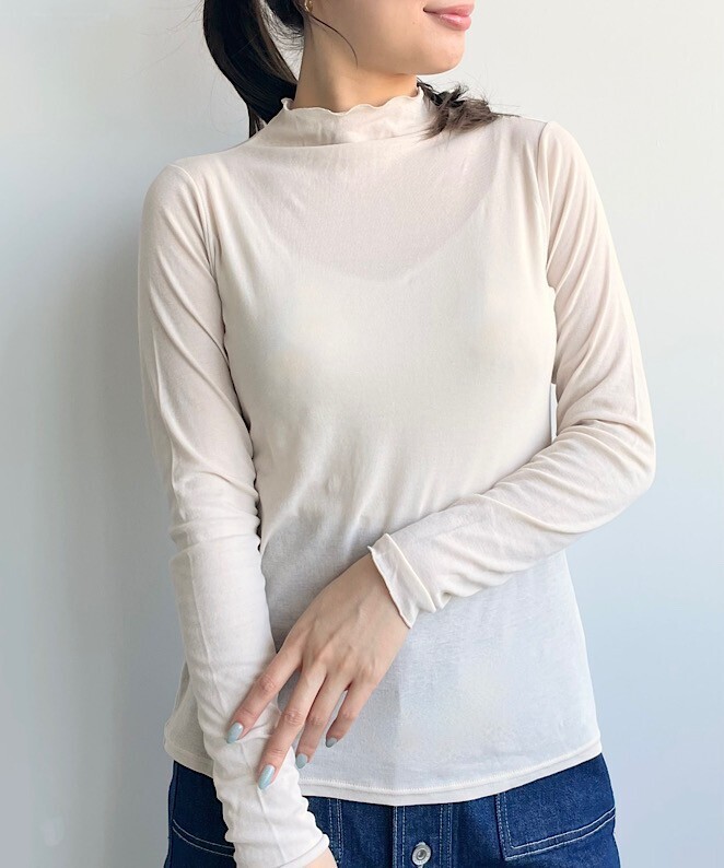 Stola. シアーハイネックカットプルオーバー
