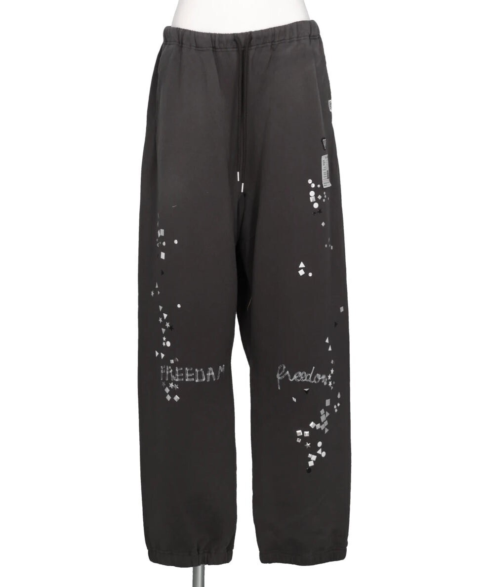 Maison MIHARA YASUHIRO EMBELLISHED DISTRESSED PANTS
