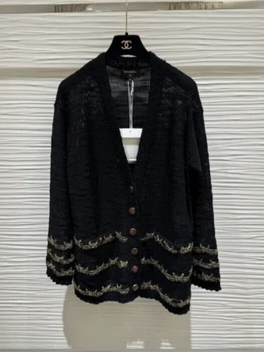CHANEL カーディガン