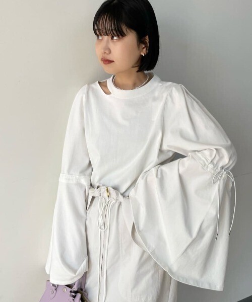 mici フレアスリーブTシャツ