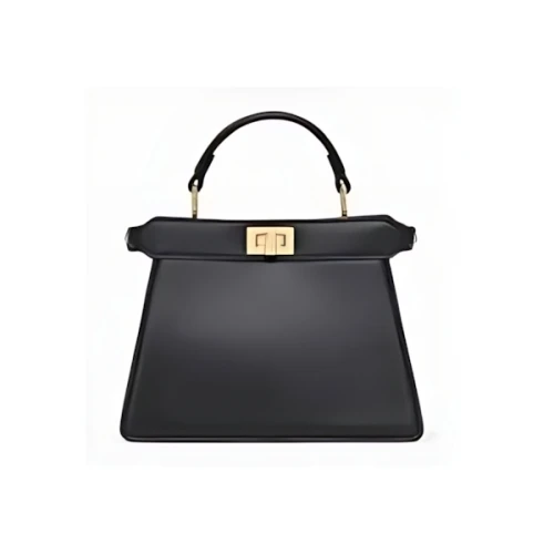 FENDI ブラック パディングナッパレザー バッグ