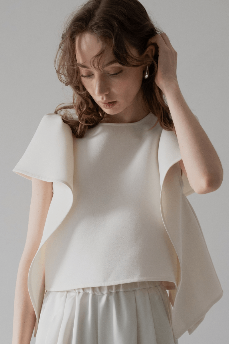 maison de Dolce. lily tops/ivory