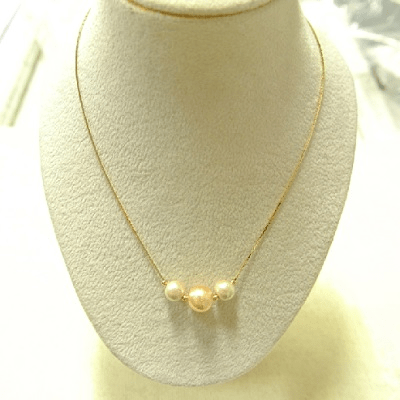 VATSURICA 【t-672】trim / ３粒コットンパールネックレス