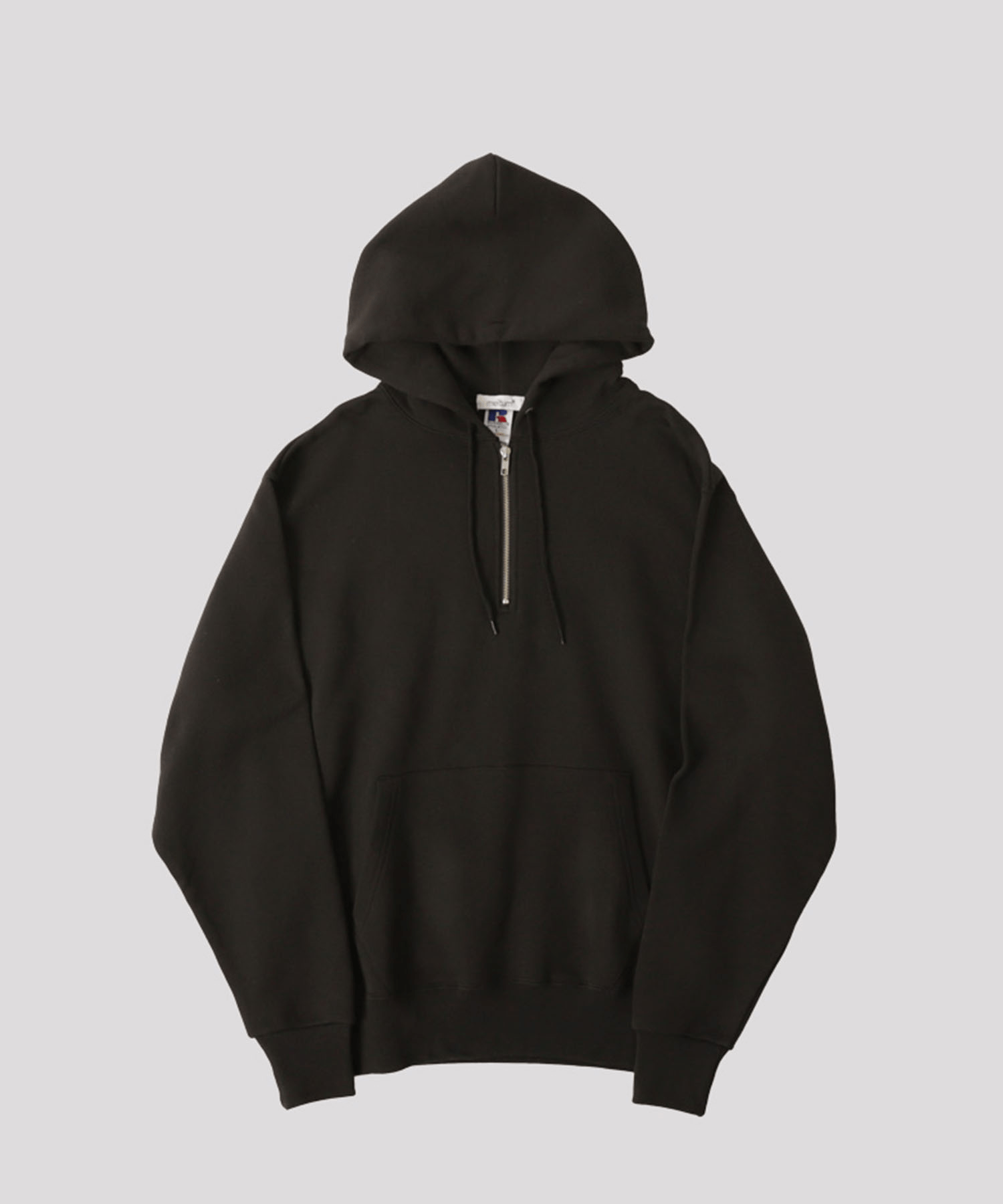 perky room 【meltum】meltum×RUSSELL ATHLETIC. HALFZIP SWEATHOODIE