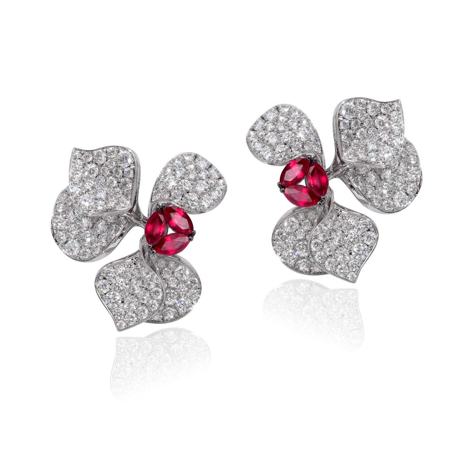 STENZHORN À FLEUR DE PARIS ルビーリーフピアス