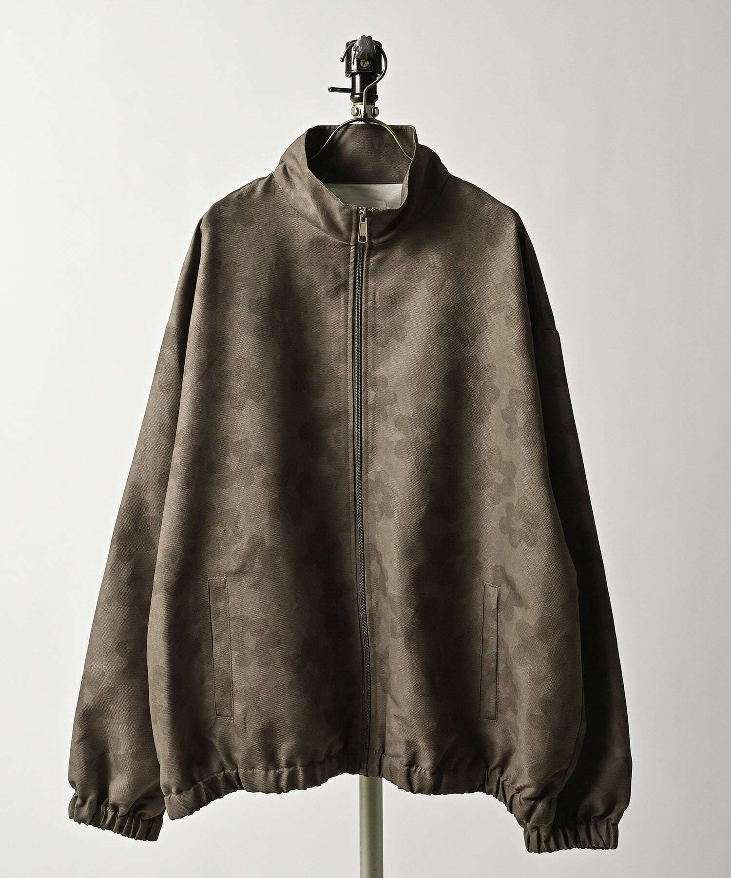 ATELANE Light duck allover print stand collar blouson