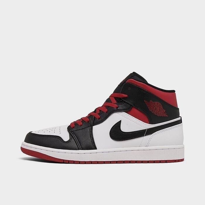 NIKE AIR JORDAN RETRO 1 MID
