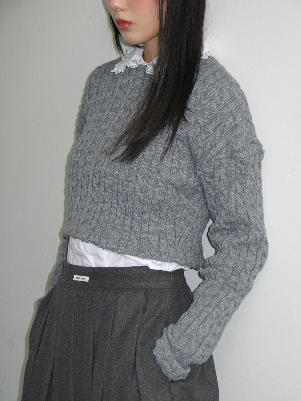 CRANK RIBBON CABLE CROPPED KNITWEAR_MELANGE GREY
