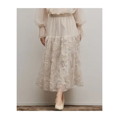 GRACE CONTINENTAL 刺繍チュールスカート