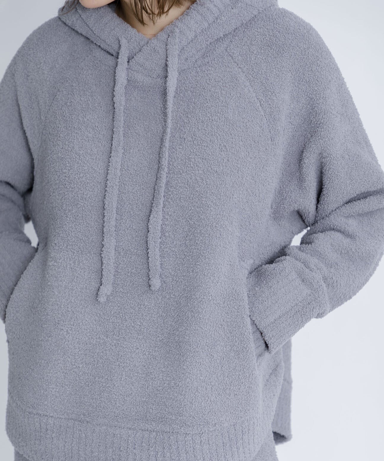 nestwell ネネ < ロングスリーブネストフーディー >