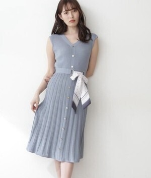 JILLSTUART スカーフ付ニットワンピース