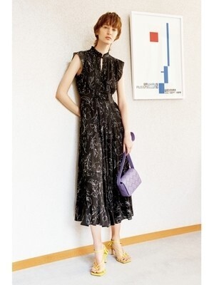 SNIDEL ティアードプリーツワンピース