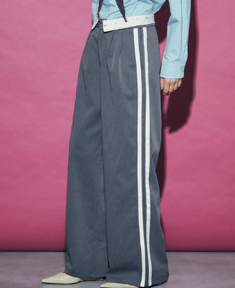 uyu. Turn Back Waist Side Line Pants