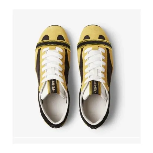 FENDI フェンディ ラップ スニーカー