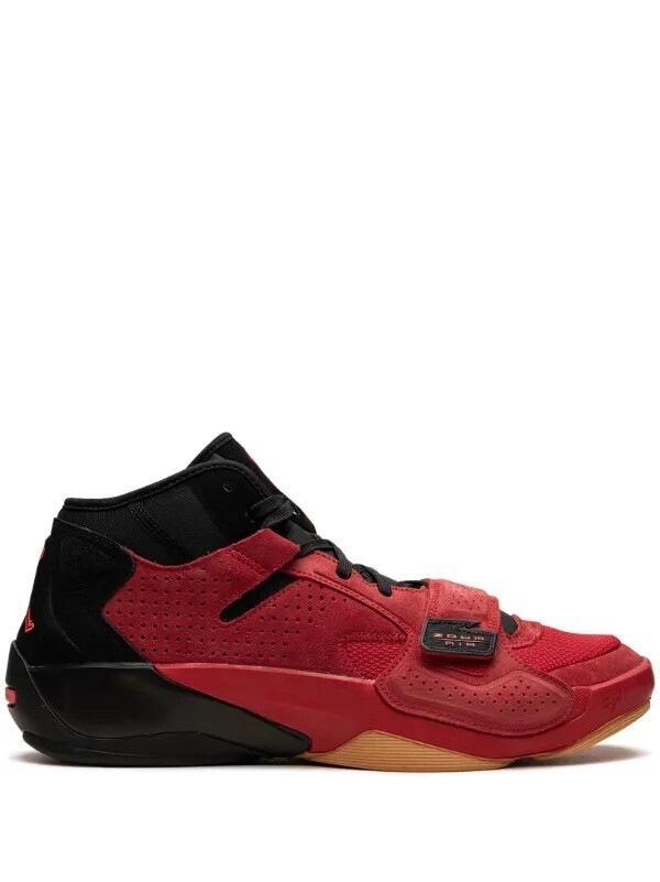 Jordan Zion 2 "Raging Bull" スニーカー