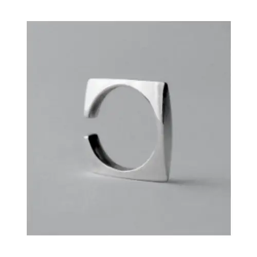 MEMENTO PATTERN. Earcuff SQUARE